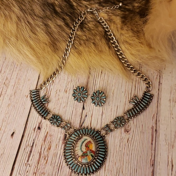 Turquoise Chief Necklace Set - Picture 3 of 4